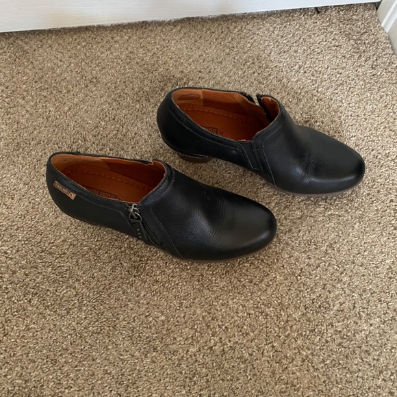 Pikolinos Booties - Picture 2 of 3